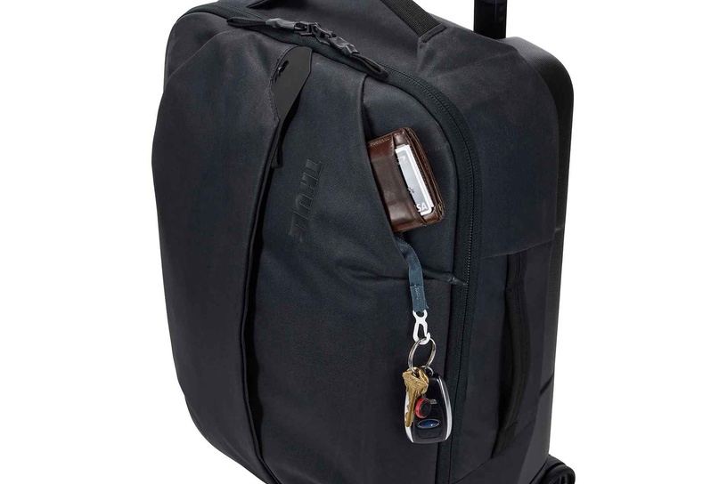 Чемодан Thule Aion 3204719, черный, 35 л, 35 x 23 x 55 см