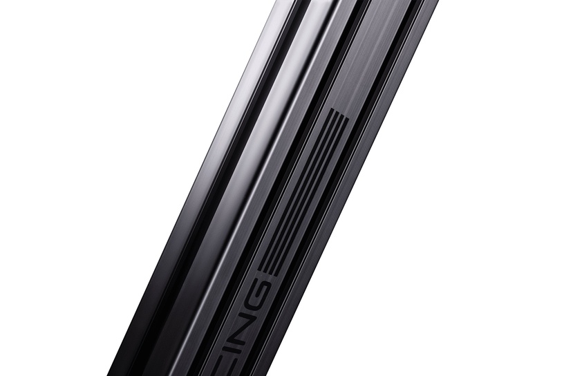 Полка Next Level Racing NLR-E005, 21-65″, 70 кг