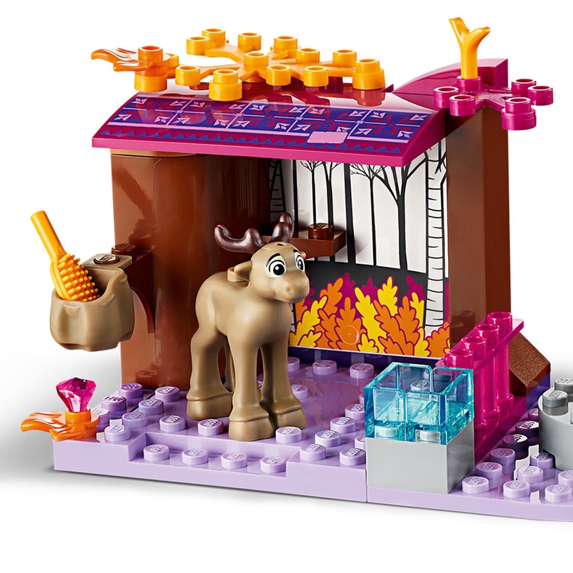 Конструктор LEGO® | Disney Princess™ Дорожные приключения Эльзы 41166, 116 шт.