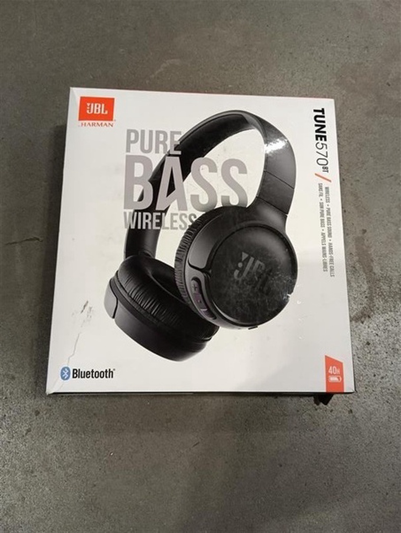 Беспроводные наушники JBL Tune 570BT, черный (поврежденная упаковка)