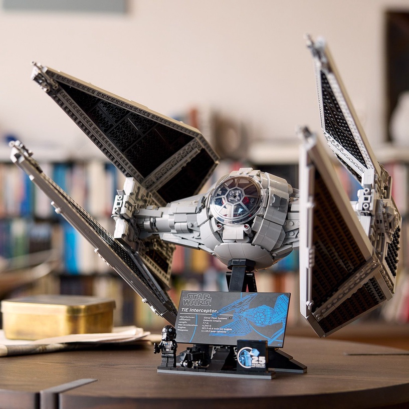 Конструктор LEGO® Star Wars™ Tie Interceptor UCS 75382