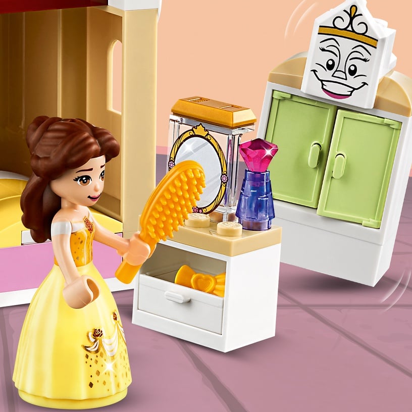Конструктор LEGO Disney Princess Зимний праздник в замке Белль 43180, 238 шт.