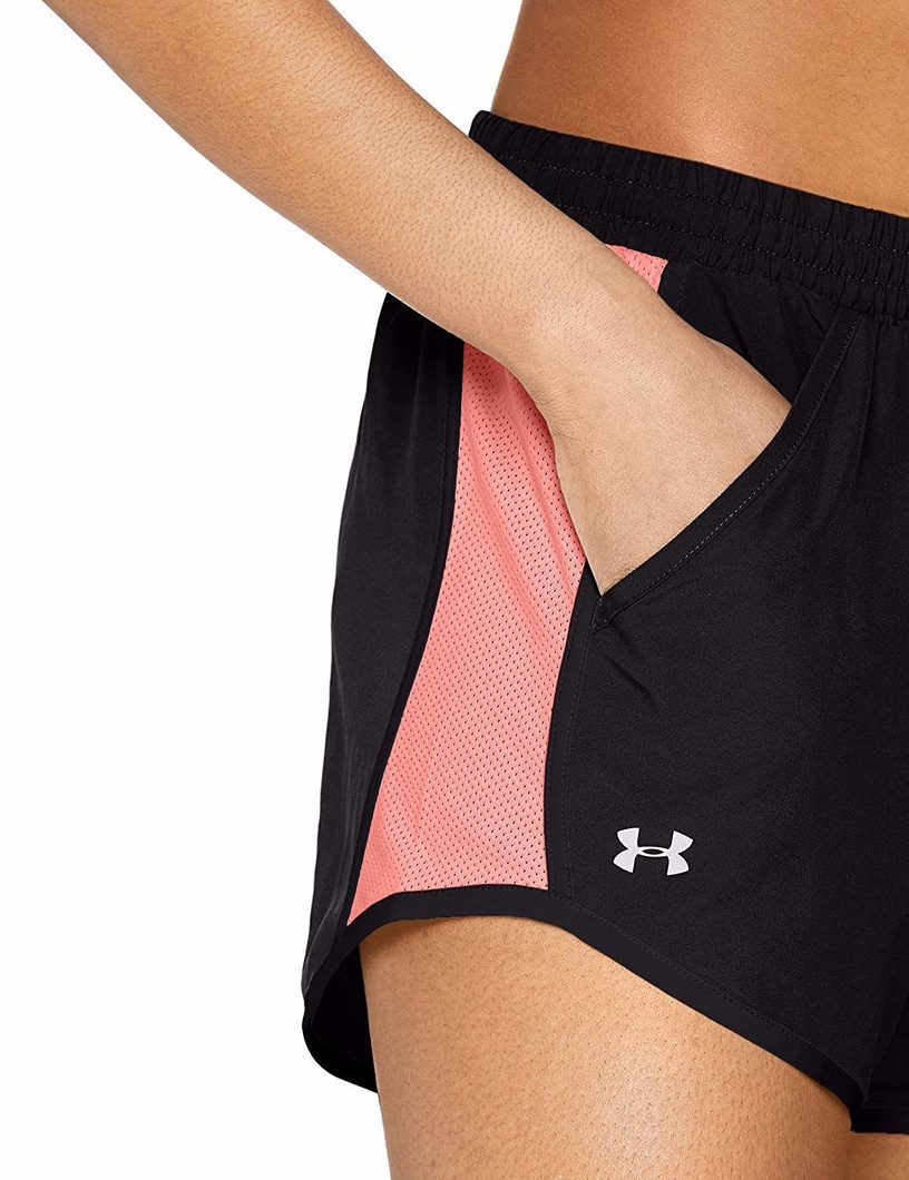 Lühikesed püksid, universaalne Under Armour, must, XS