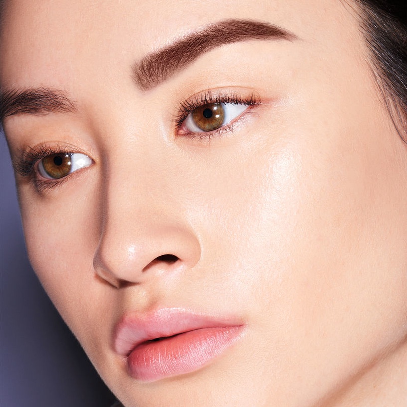 Silmapliiats Shiseido Kajal InkArtist, 0.8 g