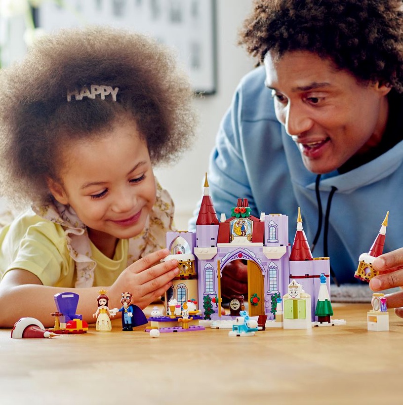 Конструктор LEGO Disney Princess Зимний праздник в замке Белль 43180, 238 шт.