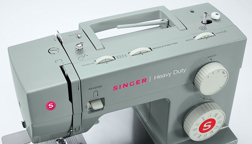 Швейная машина Singer Heavy Duty SMC 4423, электомеханическая швейная машина