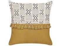 Dekoratyvinė pagalvėlė Beliani Wood, geltona, 45 cm x 45 cm