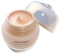 Skystas makiažo pagrindas Shiseido Future Solution LX, SPF 15, r3, 30 ml