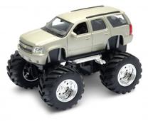 Игрушечный внедорожник Welly 2008 Chevrolet Tahoe Big Wheel 47002, серый цв.