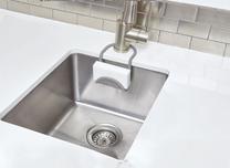 Kempinės laikiklis Umbra Sling Caddy Sink, pilka sp.