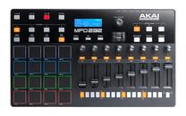 MIDI kontrolieris AKAI MPD323, melna krās.