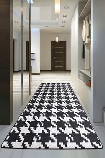 Kiliminis takas Conceptum Hypnose Kazaya�� Djt, balta sp./juoda sp., 300 cm x 100 cm