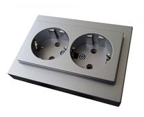 Dvivietis kištukinis lizdas Liregus Epsilon IKL16-405 E/MT, su įžeminimu, metalo sp.