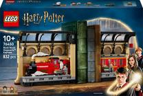 Konstruktorius LEGO® Harry Potter Knygų lentynos dekoras: Hogvartso ekspresas 76450, 832 vnt.