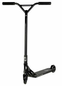 Paspirtukas triukams AO Scooters Worldwide, juoda sp.