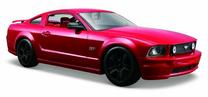 Игрушечная машина Maisto Ford Mustang GT 2006, красный цв.