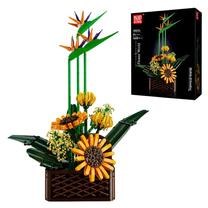 Конструктор Mould King Flower World Birds Of Paradise 10024, 1608 шт., многоцветный
