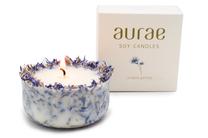 Žvakė, aromatinė Aurae Soy candle with cornflowers, 14 - 16 h, balta sp.