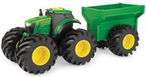 Игрушечный трактор Tomy John Deere Monster Treads Tractor With Trailer, зеленый цв.