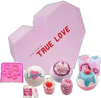 Набор бомбочек для ванны Bomb Cosmetics True Love Bath Bomb, 8 шт.