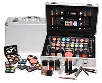 Набор косметики Makeup Trading, 74.6 г