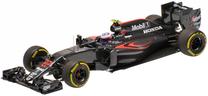 Игрушечная машина Minichamps 2016