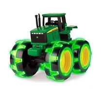 Игрушечный трактор Tomy 46434B, зеленый цв.
