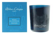 Svece, aromātiskā Atelier Cologne Wood wilderness, 40 h, 180 g, zila krās.