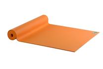 Fitnesa un jogas paklājs Ako Yoga Yin Studio, oranža krās., 183 cm x 60 cm x 0.45 cm