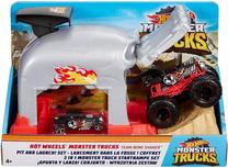 Набор игрушечных квадроциклов Mattel Hot Wheels Monster Trucks Pit and Launch Bone Shaker, многоцветный