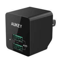 Telefono įkroviklis Aukey, USB/Europlug, juoda sp., 12 W