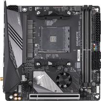 Pagrindinė plokštė Gigabyte Prekė su pažeista pakuote.