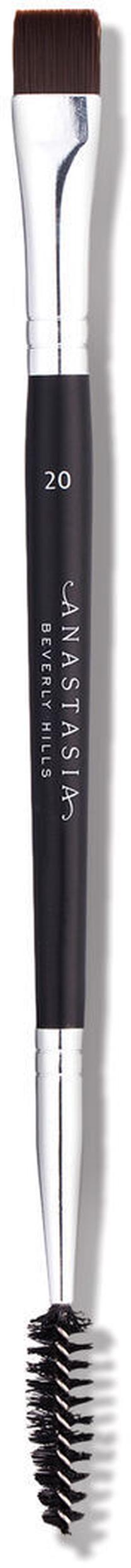 Birstīte, eyeliner Anastasia Beverly Hills
