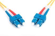 Провод Assmann Digitus Fiber Optic Singlemode Patch Cord SC Duplex, SC/OS2, 10 м, желтый цв.