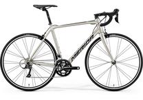 Велосипед шоссе Merida Scultura 200 Silk Titan, 28 ″, 22" рама, серебристый цв.