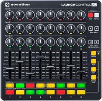 MIDI valdiklis Novation Launch Control XL, juoda sp.
