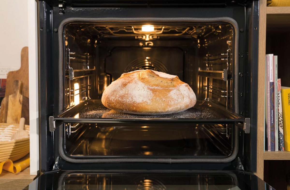 Built-in oven Gorenje Advanced Line BSA6747A04BGWI