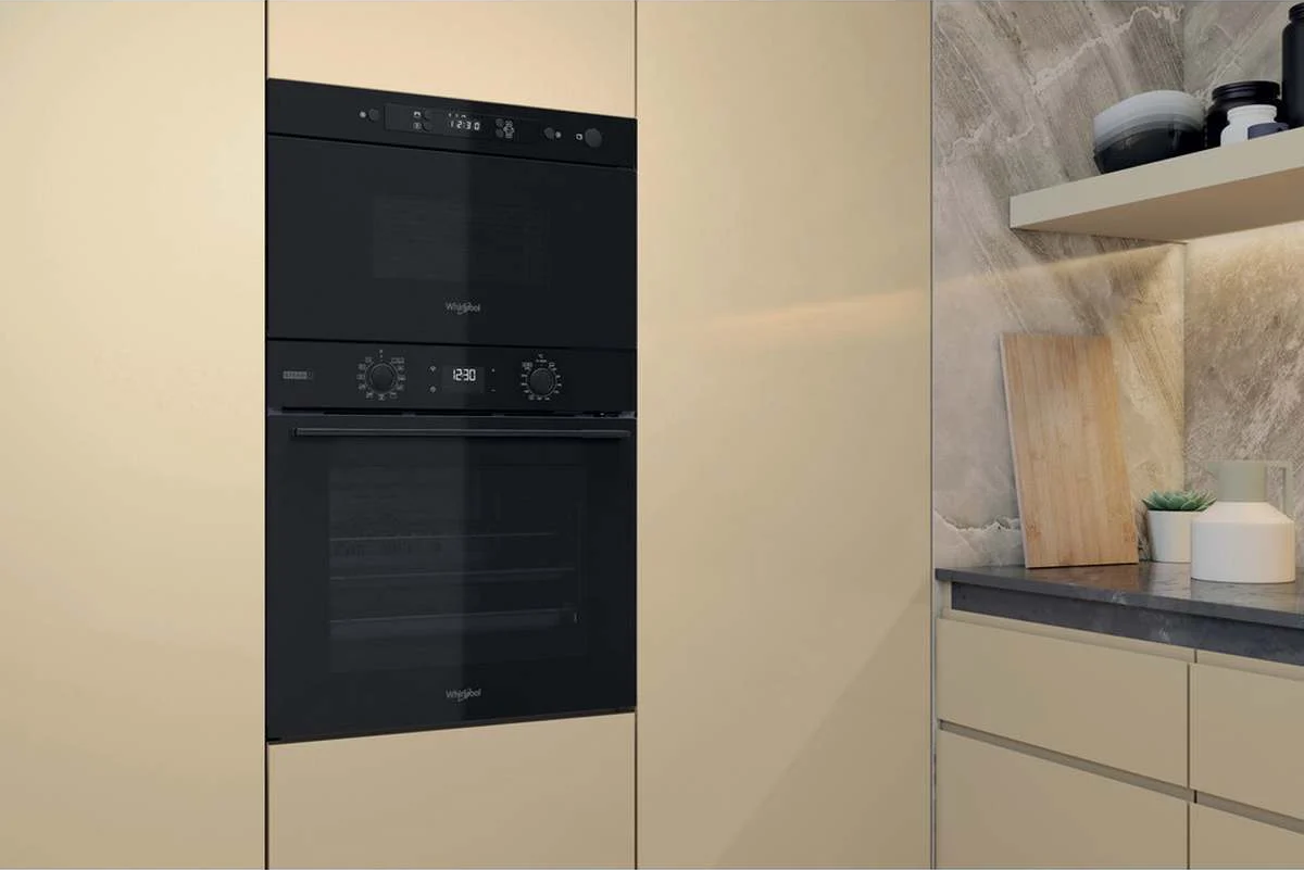 Built-in microwave oven Whirlpool MBNA900B