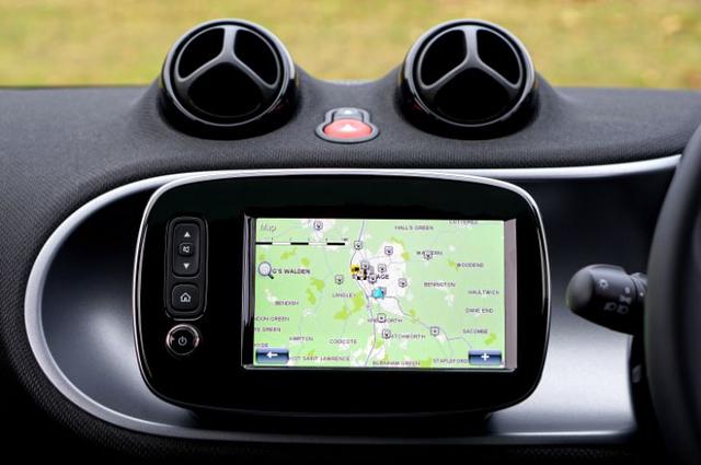 TOP 10 navigacijos automobiliui