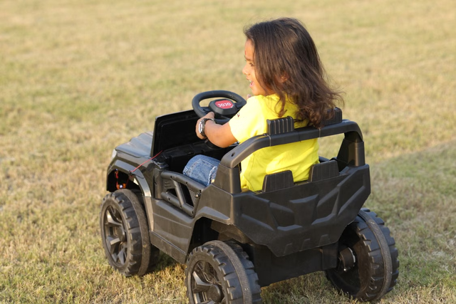 Kaip išrinkti elektrinį automobilį vaikui?